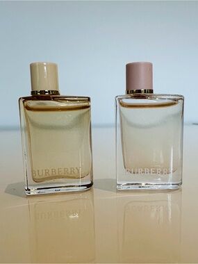 Lot of 2 Burberry mini dabbers, each 5ml (Her London Dream and Her)